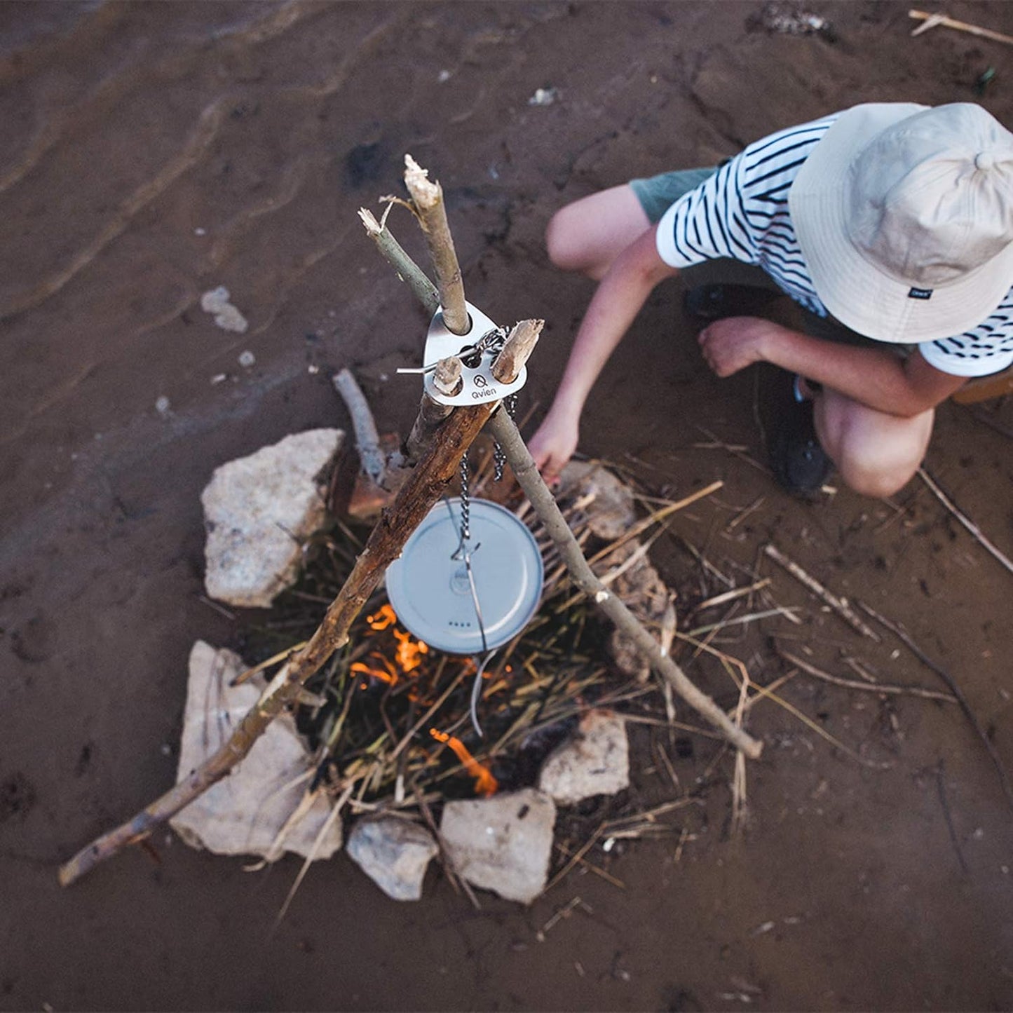 Camping Tripod Board - Turn Branches into Campfire Tripod, Stainless Steel Campfire Support Plate with Adjustable Chain for Hanging Cookware - Perfect Camping Accessories for Outdoor Cooking