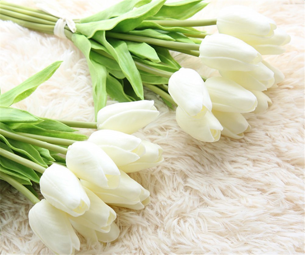 chilsoby 30 Pcs Artificial Tulip Flowers Real Touch Tulips Fake PU Tulip Flower Bouquet for Home Wedding Party Office Decor (Off White)